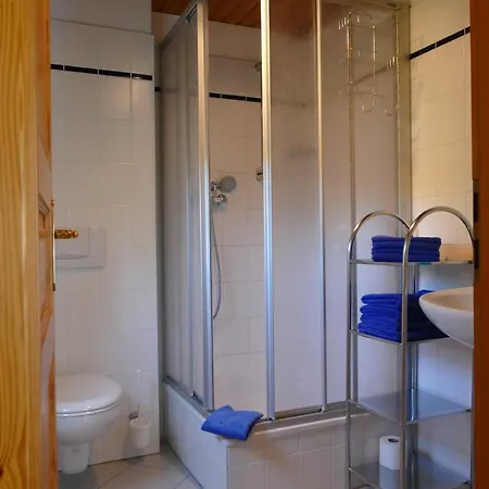 No.5 - Schkade 公寓 *