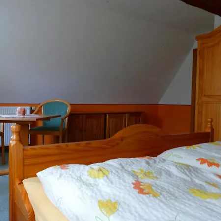 No.5 - Schkade Apartment