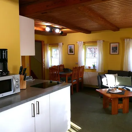 No.5 - Schkade Apartment
