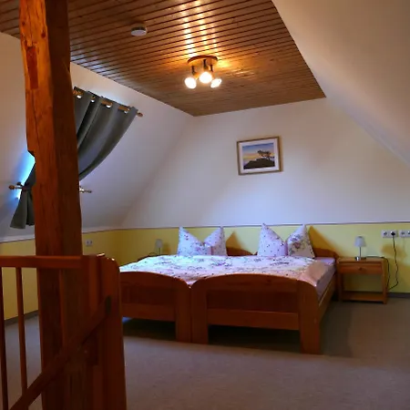 Apartment No.5 - Schkade Kleingiesshubel