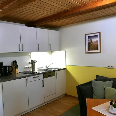 Apartment No.5 - Schkade Kleingiesshubel